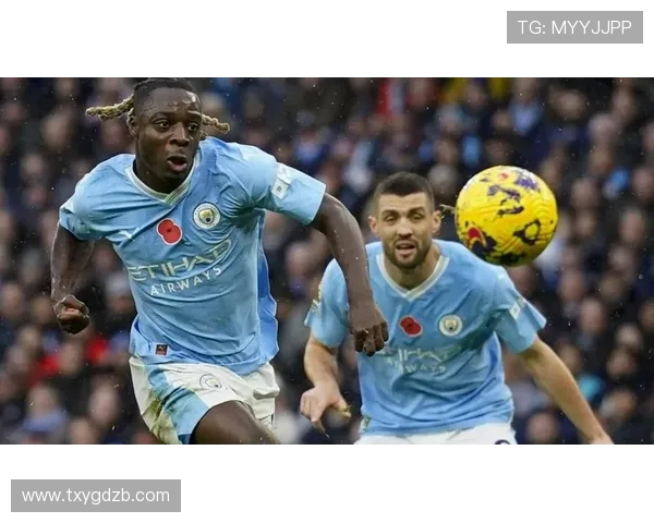 曼城战术转型跑轰风格显著B席场均跑动数据英超第三 曼城战术转型跑轰风格显著B席场均跑动数据英超第三