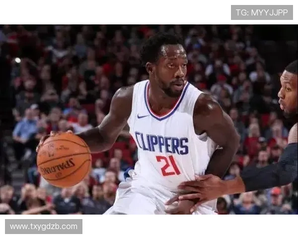 贝弗利分析戈贝尔防守霍福德对库里三分球表现的影响 贝弗利分析戈贝尔防守霍福德对库里三分球表现的影响